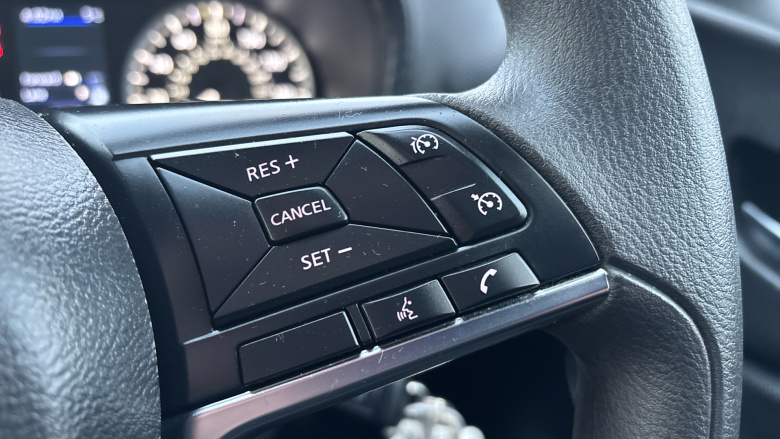 Nissan Juke 1.0 DiG-T 114 Acenta 5dr Petrol Hatchback